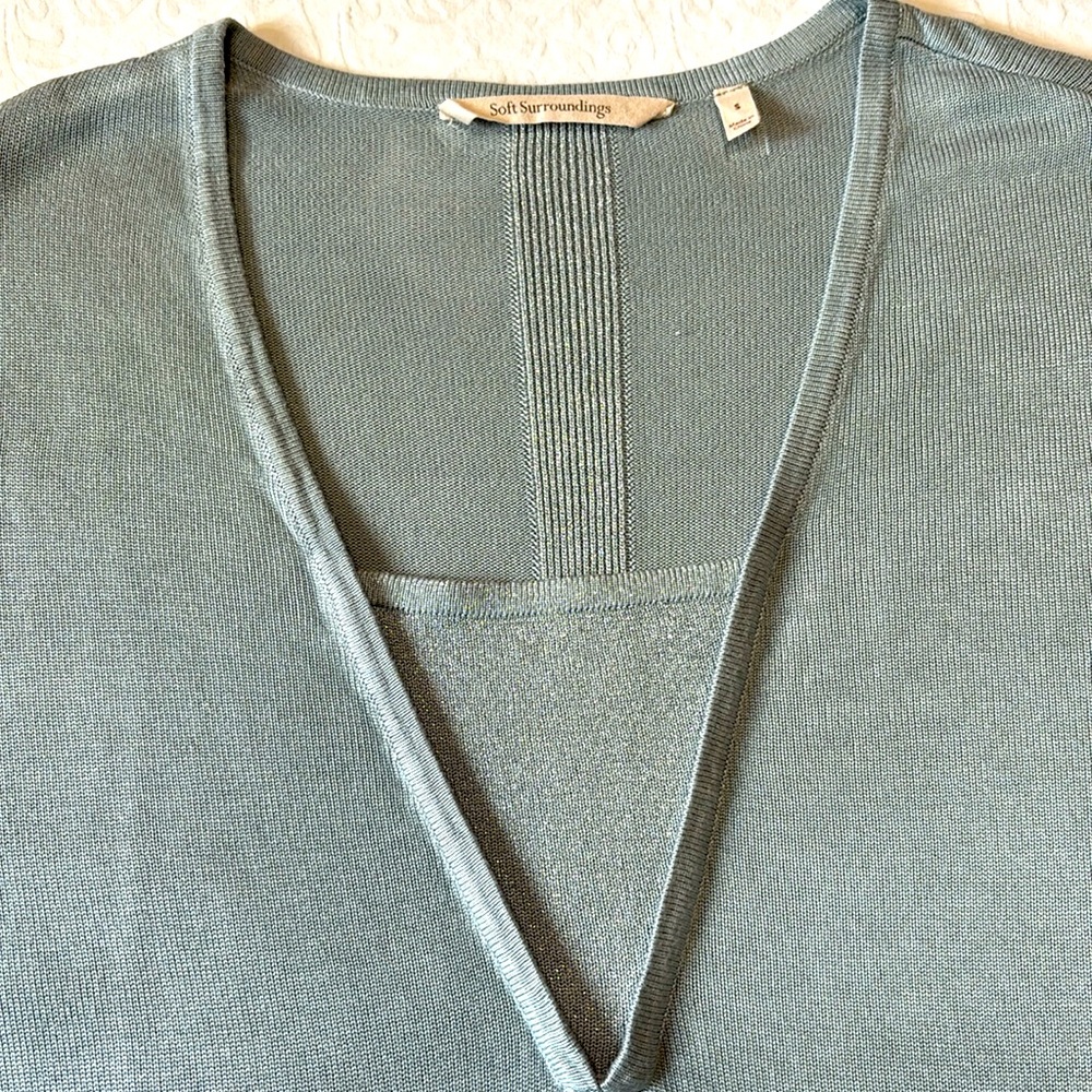 Soft Surroundings Pale Teal & Silver Tunic, Size Small, EUC, Drop Shoulders - Picture 10 of 13